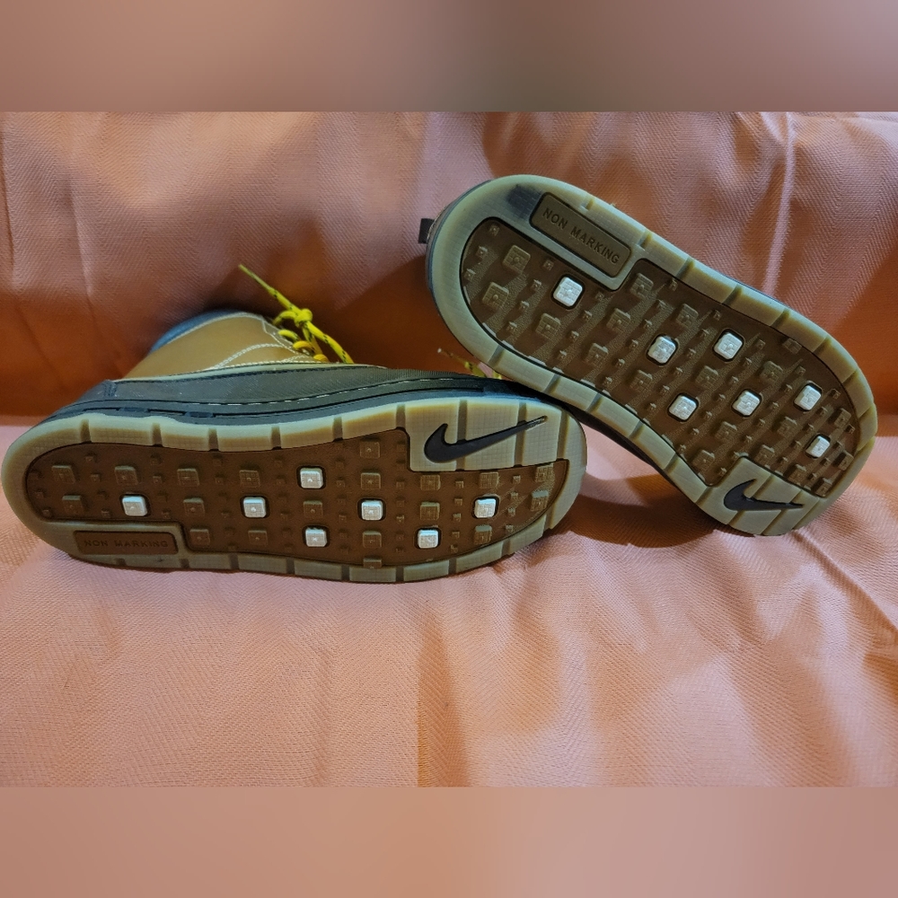 Nike ACG Woodside Boots 3y Brown Youth Unisex 415079-200 like new worn 1x inside - Picture 5 of 11
